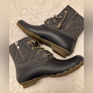 SPERRY Duck Boots- Womens 6 - Blue and Gray